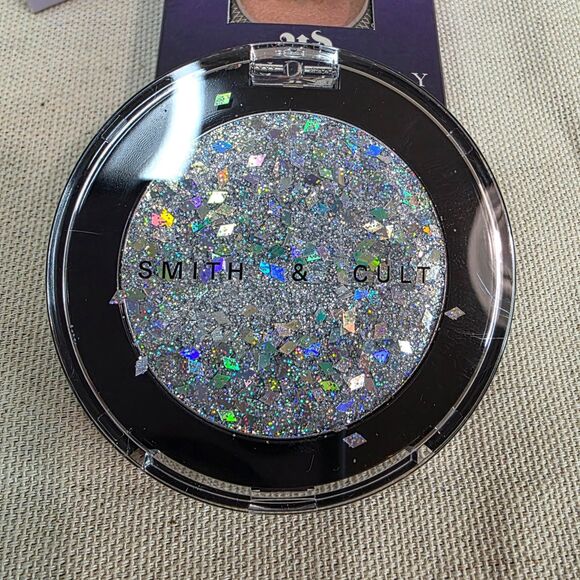 Shimmer & Glitter Eyeshadow Bundle – Urban Decay, ColourPop, Pixi, Juvia’s Place - Picture 16 of 16